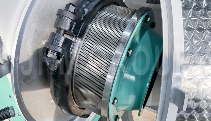 How to properly rinsing and pre-start the pellet die