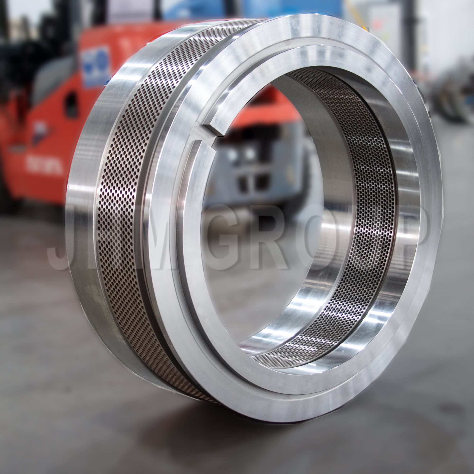 Biomass pellet die