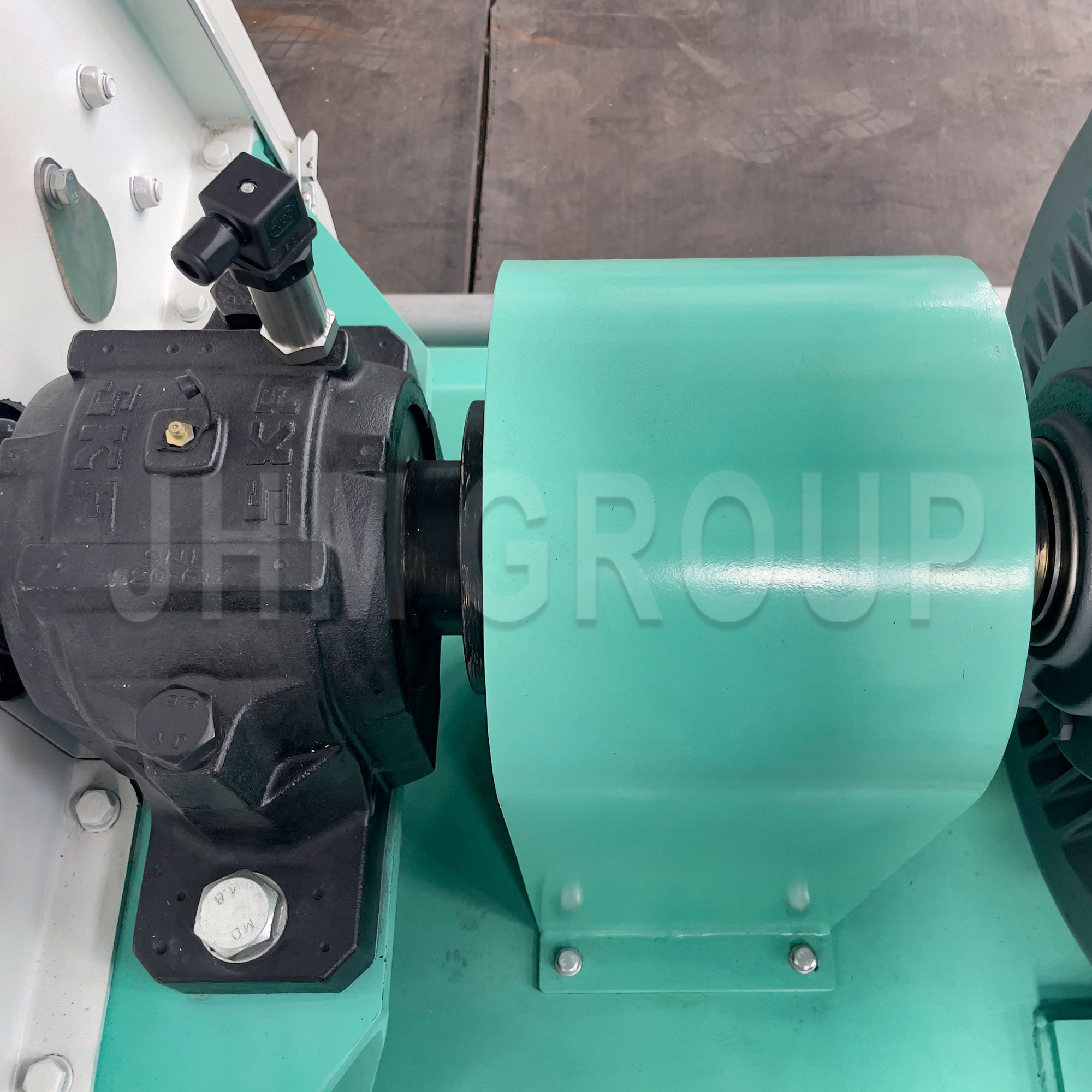 Hammer mill